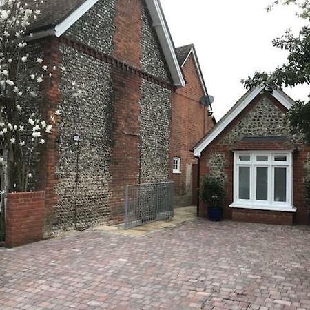 吉尔福德The Coach House 75 Epsom Road公寓 外观 照片